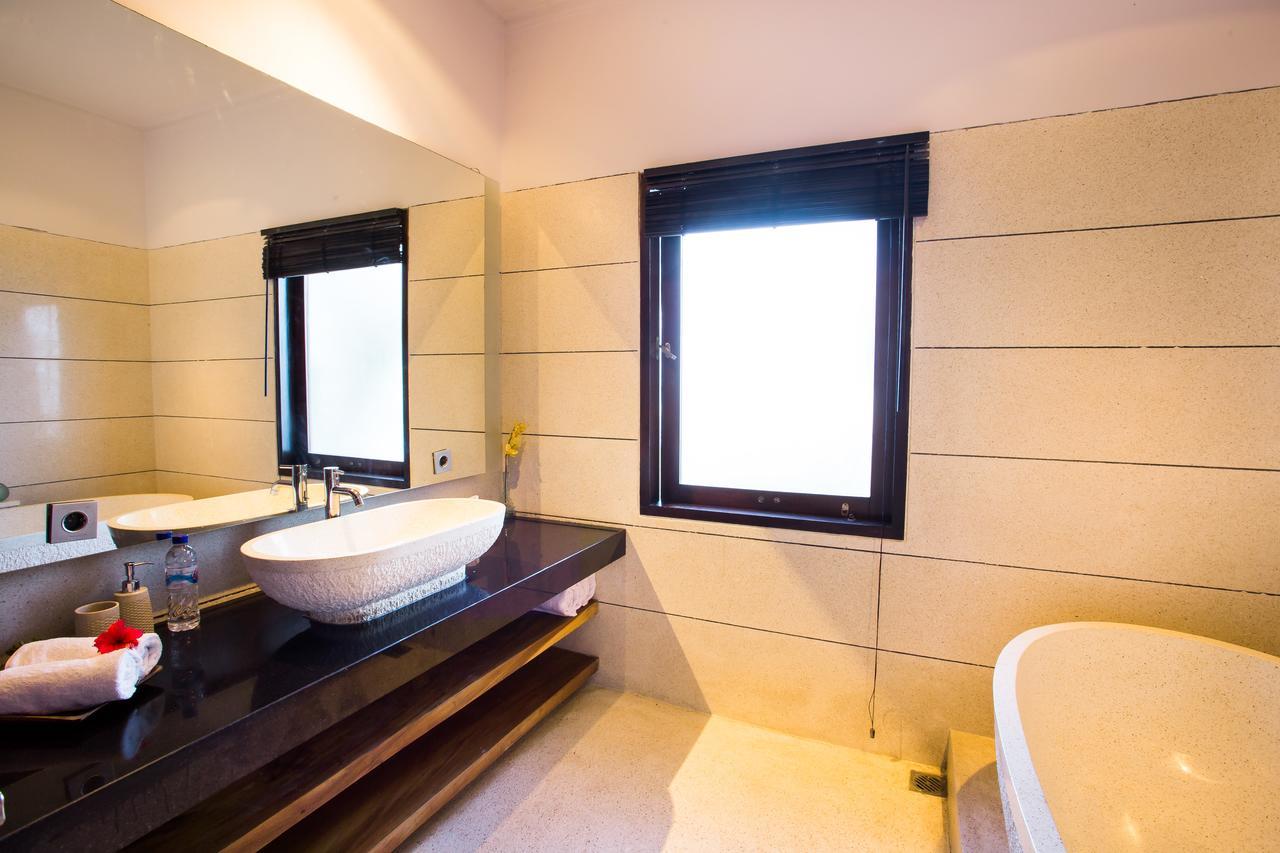 The Point Resort Lembongan Экстерьер фото