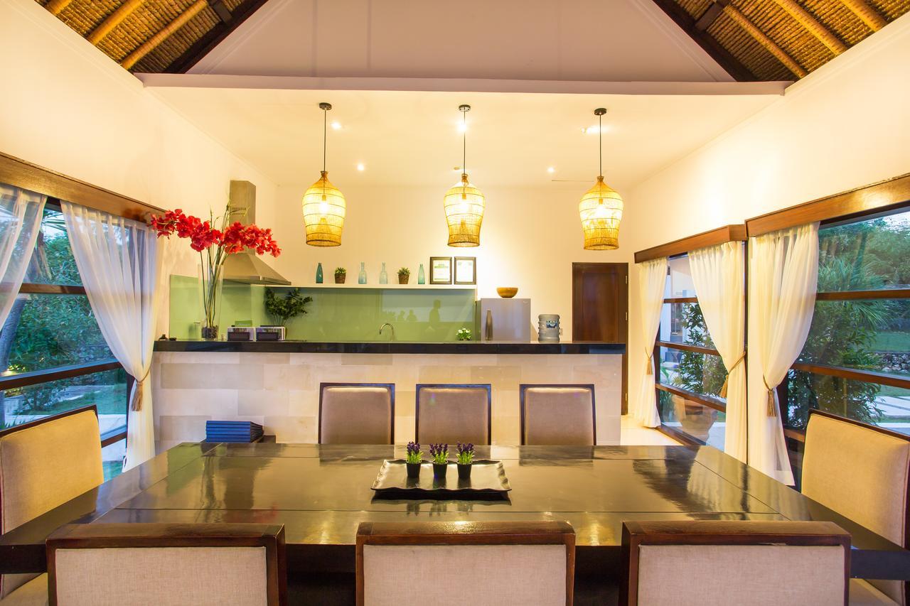 The Point Resort Lembongan Экстерьер фото